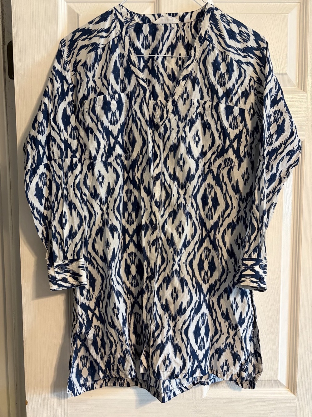 Athleta Ikat Print Cotton Silk Tunic Top Navy White Button Down Small